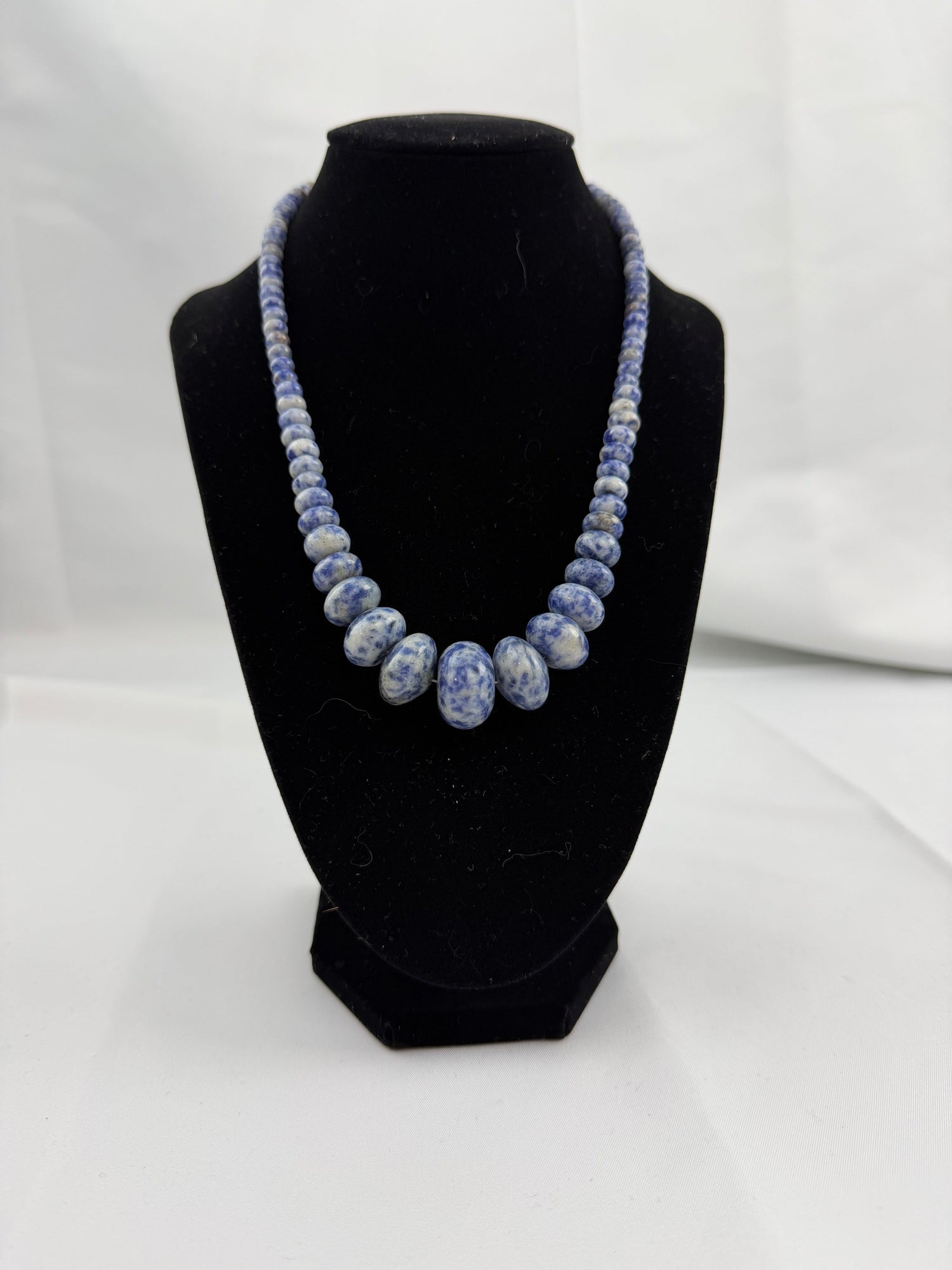 Jewelry - Resale Thrift Boutique LLC. 