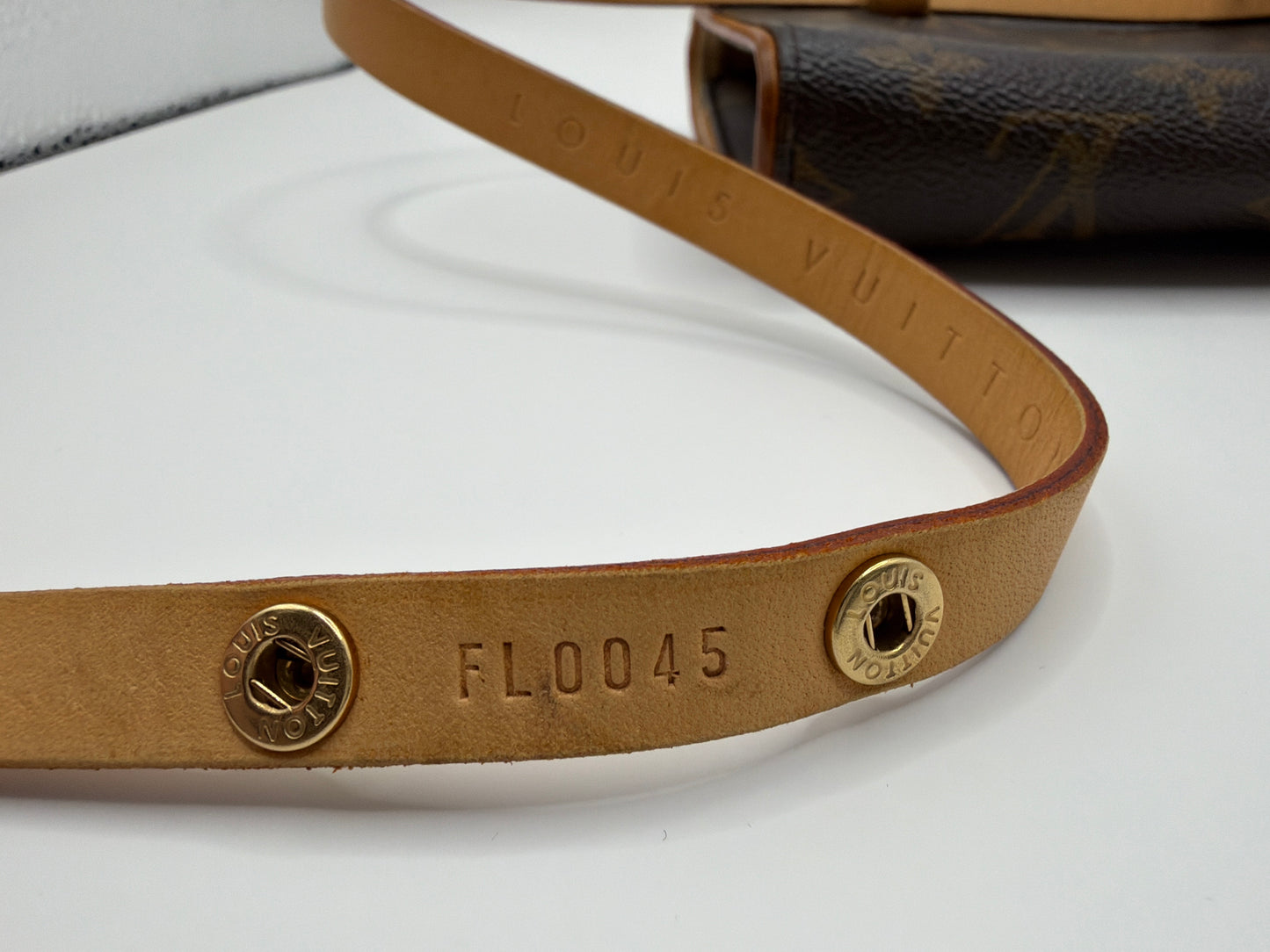 Authentic Louis Vuitton Florentine Monogram Belt Bag (S) – Vintage LV Waist Bag – COA, Dust Bag & Chain