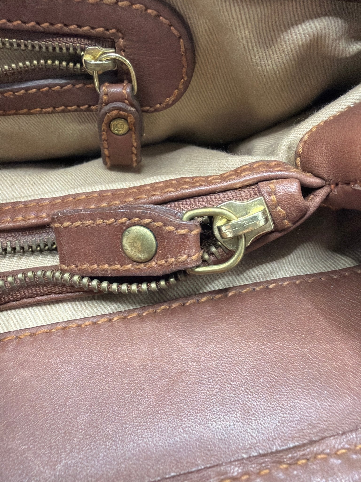 Vintage Chasseur Wathne Leather Tote – Full - Grain Brown Leather Bag w/ Dust Bag - Resale Thrift Boutique LLC.